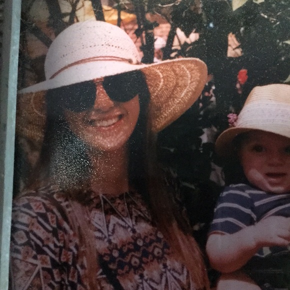 Meet your Posher, Kailey - Picture 1 of 1